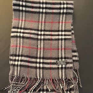 Burberry Grey Plaid Lambswool Scarf with Red Accents